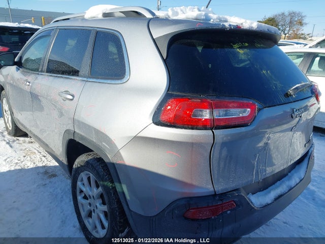 1C4PJLCS5EW140026 Jeep Cherokee Latitude