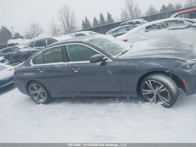 3MW5R7J00N8C32420 BMW 330XI