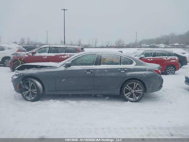 3MW5R7J00N8C32420 BMW 330XI