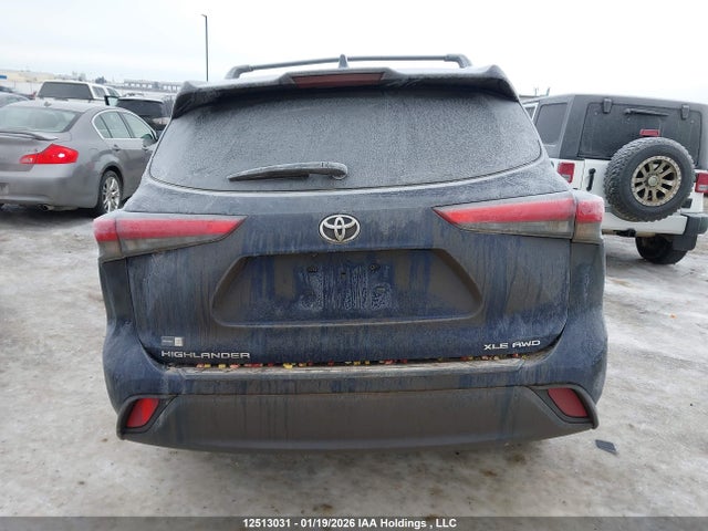 5TDGZRBH6NS568978 Toyota Highlander Xle