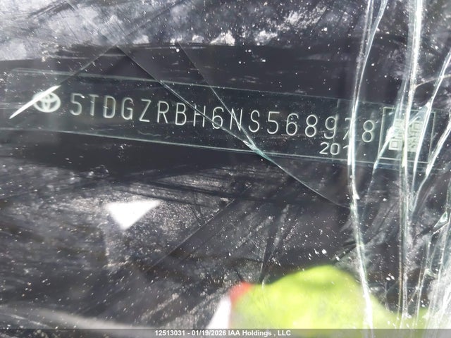 5TDGZRBH6NS568978 Toyota Highlander Xle