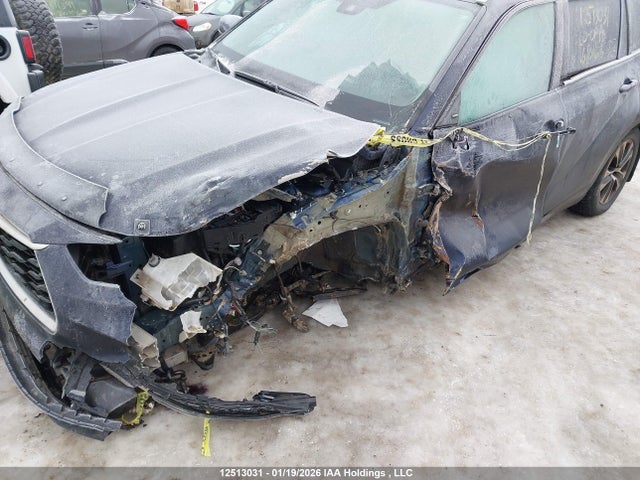5TDGZRBH6NS568978 Toyota Highlander Xle