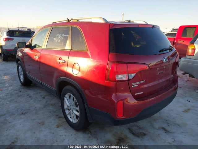 5XYKTCA66FG601839 KIA Sorento