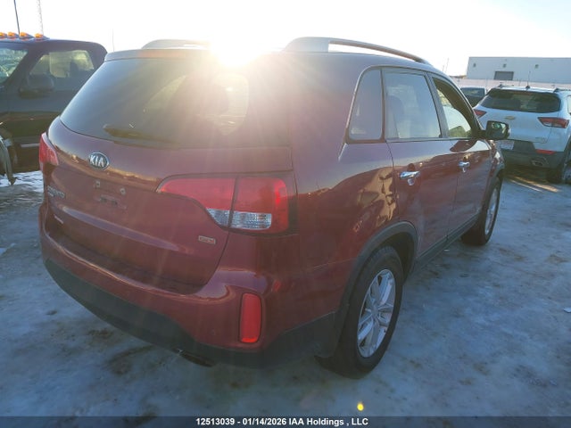 5XYKTCA66FG601839 KIA Sorento