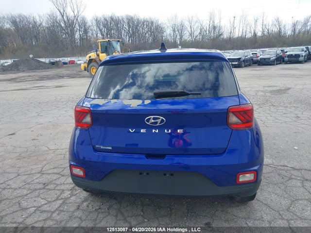 2020 Hyundai Venue Essential Auto Ivt მანქანა იყიდება აუქციონზე, vin: KMHRB8A35LU048109, აუქციონის ნომერი: 12513087