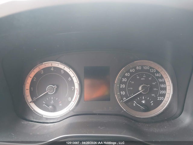 2020 Hyundai Venue Essential Auto Ivt მანქანა იყიდება აუქციონზე, vin: KMHRB8A35LU048109, აუქციონის ნომერი: 12513087