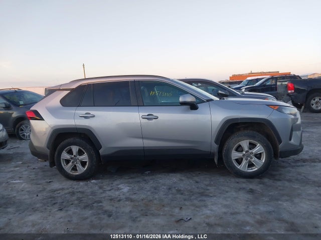 Toyota RAV4 LE 2019 2T3B1RFV2KC033790 Image 13
