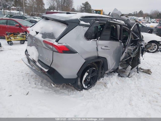 2T3RWRFV2MW122311 Toyota Rav4 Hybrid Xle