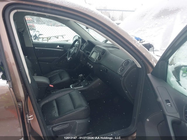 WVGJV7AX6FW010477 Volkswagen Tiguan S/se/sel/r-line