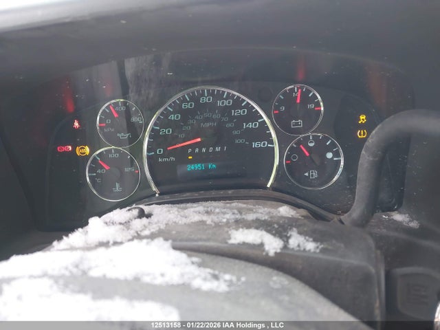 7GZ07RF73RN016314 GMC Savana Cutaway Work Van