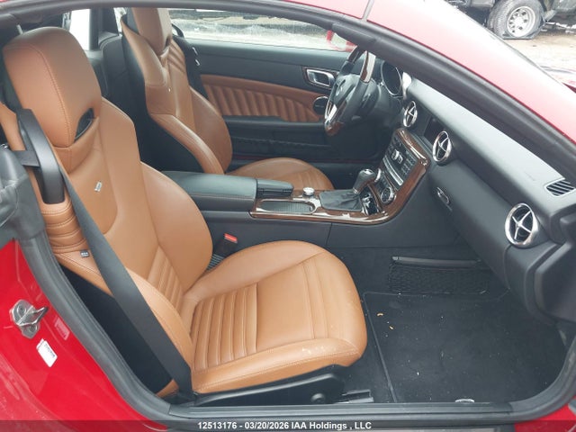 12513176 :رقم المزاد ، WDDPK5HA7DF058067 vin ، 2013 Mercedes-benz Slk 350 مزاد بيع