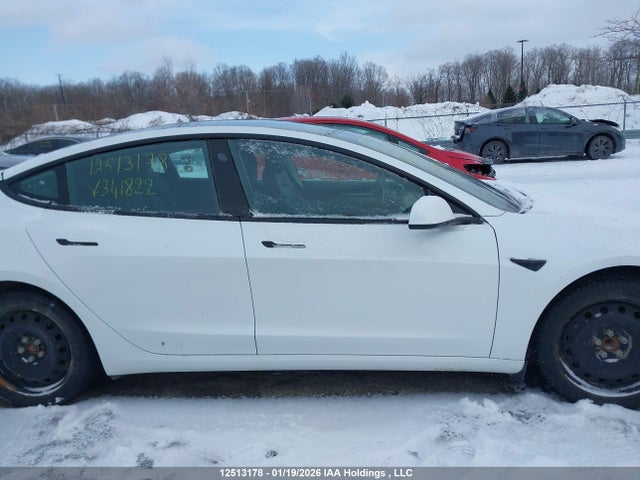 5YJ3E1EA4NF341822 Tesla Model 3 Rwd/standard Range