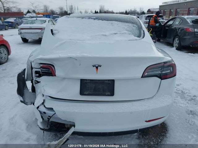 5YJ3E1EA4NF341822 Tesla Model 3 Rwd/standard Range