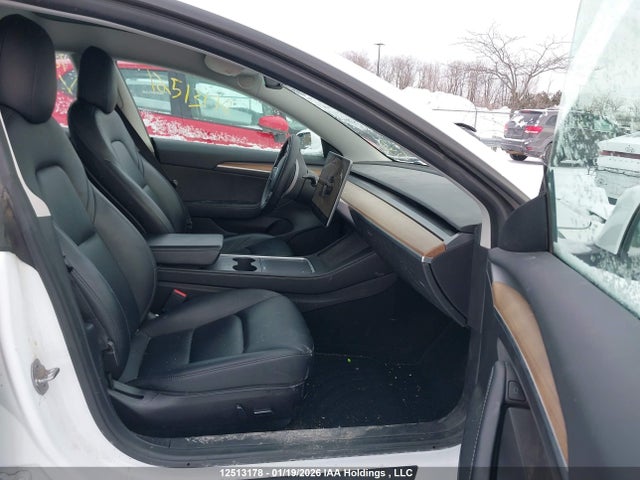 5YJ3E1EA4NF341822 Tesla Model 3 Rwd/standard Range