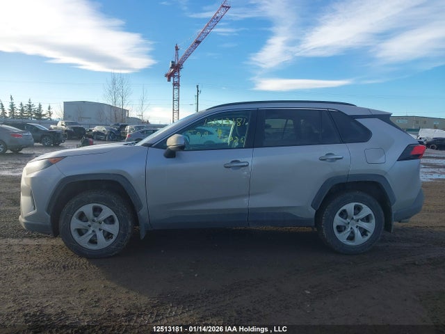 12513181 :رقم المزاد ، 2T3B1RFV3MC218837 vin ، 2021 Toyota Rav4 مزاد بيع