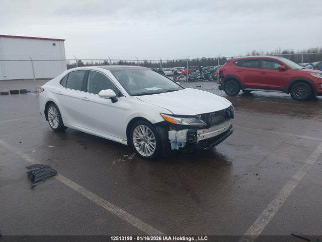 2018 4T1B11HK9JU026846 main image