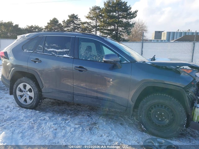2T3Z1RFV1MC122994 Toyota RAV4 LE