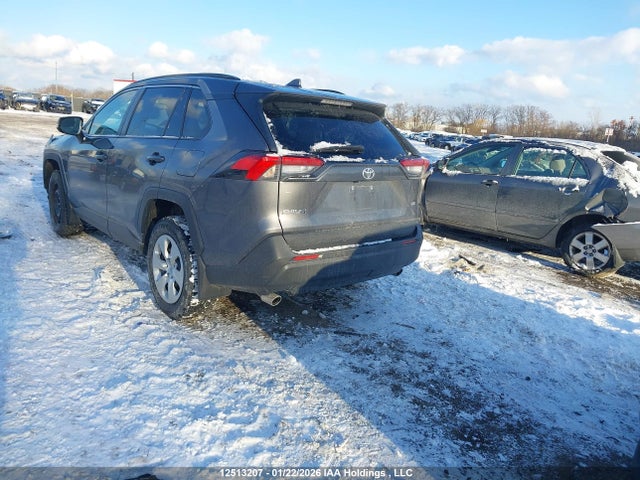 2T3Z1RFV1MC122994 Toyota RAV4 LE
