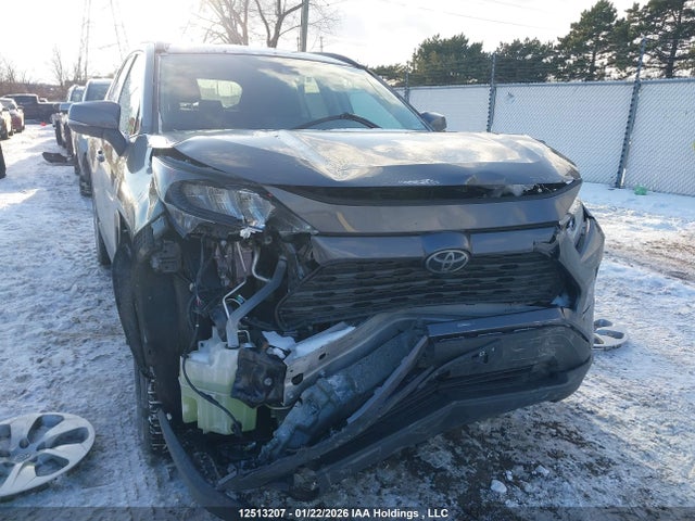2T3Z1RFV1MC122994 Toyota RAV4 LE