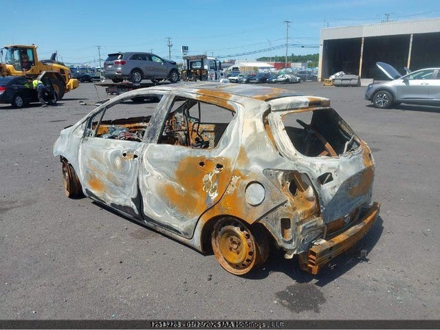 VNKKTUD30KA105797 Toyota Yaris L/le/se