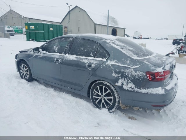 3VWD67AJ1GM374315 Volkswagen JETTA SE