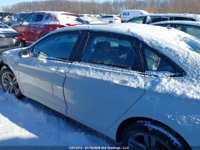 3VWEB7BU3LM063472 Volkswagen JETTA SEL