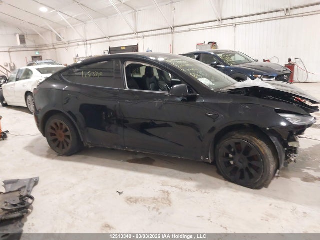 5YJYGDEE9LF027326 Tesla Model Y