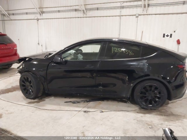 5YJYGDEE9LF027326 Tesla Model Y