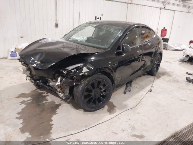 5YJYGDEE9LF027326 Tesla Model Y