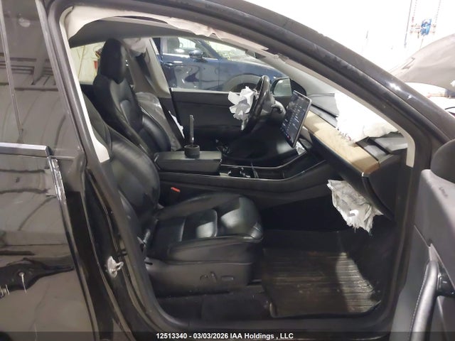 5YJYGDEE9LF027326 Tesla Model Y