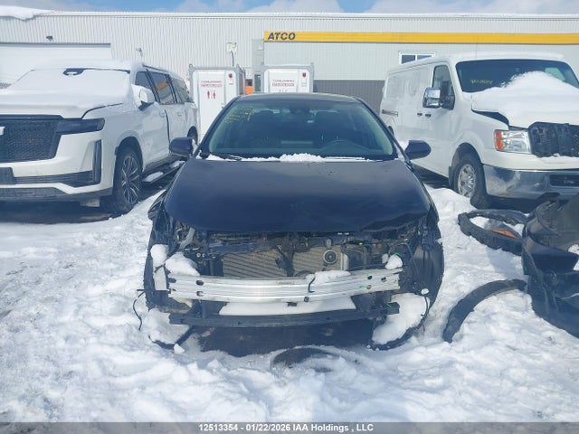 5YFBPMBE5NP347051 Toyota Corolla Le/xle