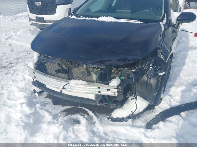 5YFBPMBE5NP347051 Toyota Corolla Le/xle