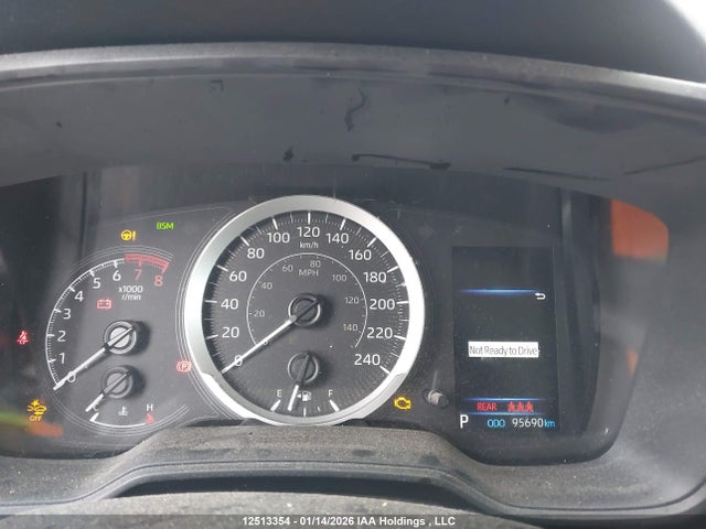 5YFBPMBE5NP347051 Toyota Corolla Le/xle