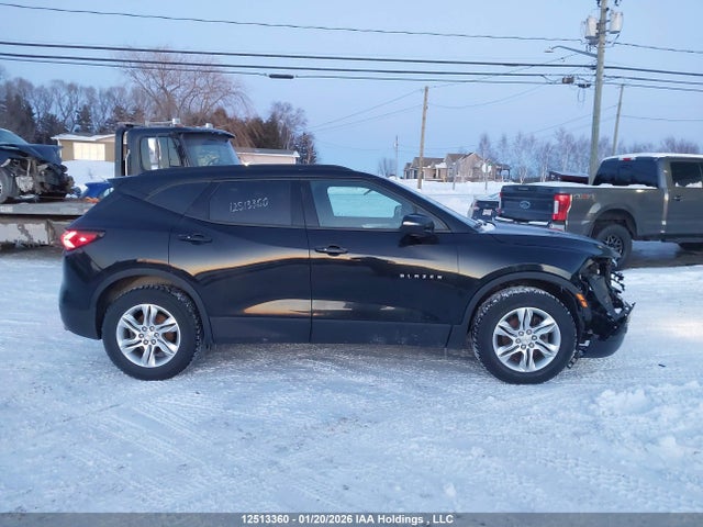 12513360 :رقم المزاد ، 3GNKBJR47MS563082 vin ، 2021 Chevrolet Blazer 3lt مزاد بيع