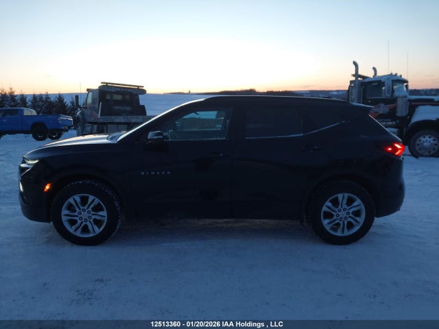12513360 :رقم المزاد ، 3GNKBJR47MS563082 vin ، 2021 Chevrolet Blazer 3lt مزاد بيع