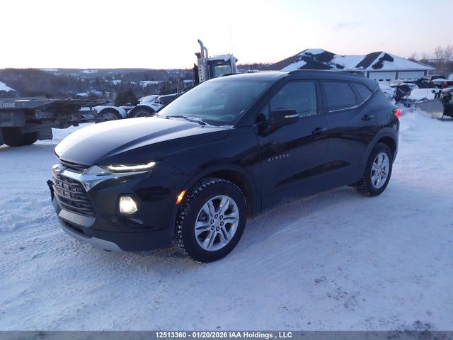 12513360 :رقم المزاد ، 3GNKBJR47MS563082 vin ، 2021 Chevrolet Blazer 3lt مزاد بيع