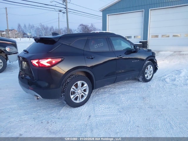 12513360 :رقم المزاد ، 3GNKBJR47MS563082 vin ، 2021 Chevrolet Blazer 3lt مزاد بيع