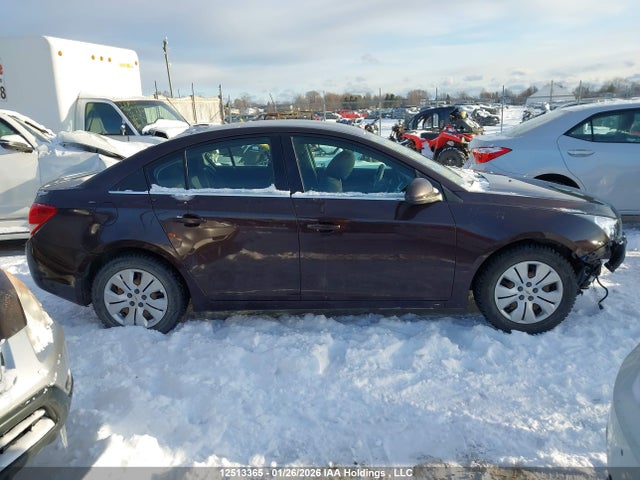 1G1PC5SBXF7272839 Chevrolet CRUZE LT