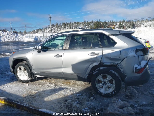 2T3R1RFV1KW037794 Toyota Rav4 Xle
