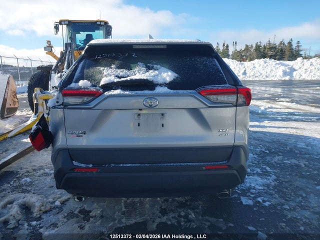 2T3R1RFV1KW037794 Toyota Rav4 Xle
