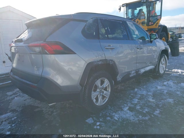 2T3R1RFV1KW037794 Toyota Rav4 Xle