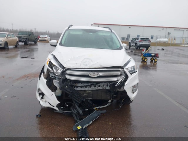 1FMCU9GD4JUD31801 Ford ESCAPE SE