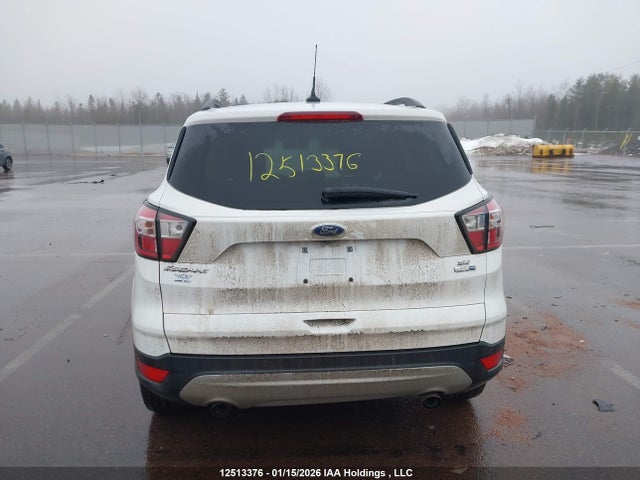 1FMCU9GD4JUD31801 Ford ESCAPE SE
