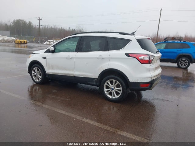 1FMCU9GD4JUD31801 Ford ESCAPE SE