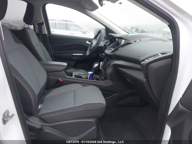 1FMCU9GD4JUD31801 Ford ESCAPE SE