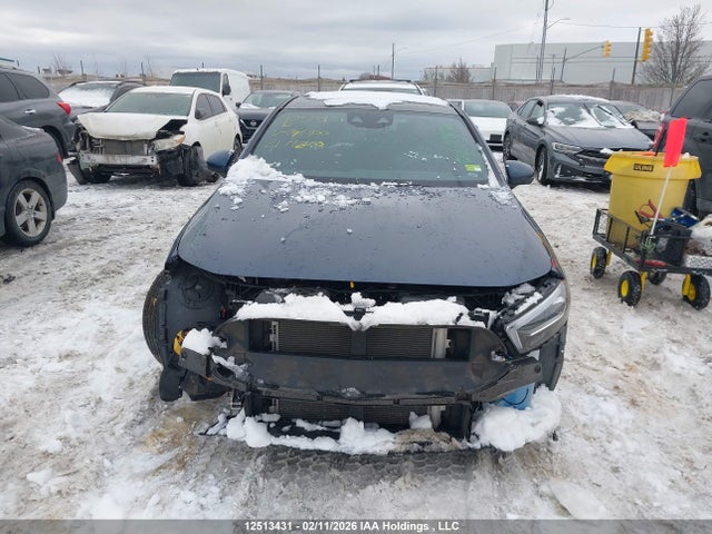 W1K3G4FB6MJ296950 Mercedes-Benz A 220 4matic