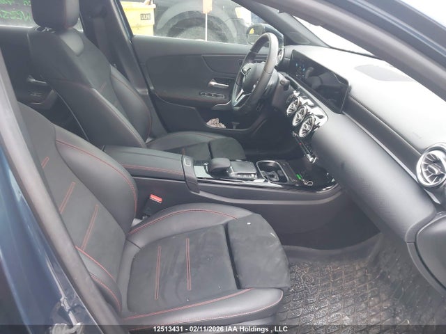W1K3G4FB6MJ296950 Mercedes-Benz A 220 4matic
