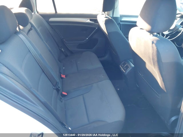 3VWC17AU0FM513451 Volkswagen Golf Sportwagen S/se/sel