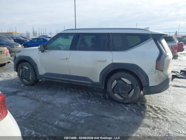 KNDAFFS56S6058919 KIA Ev9 Land