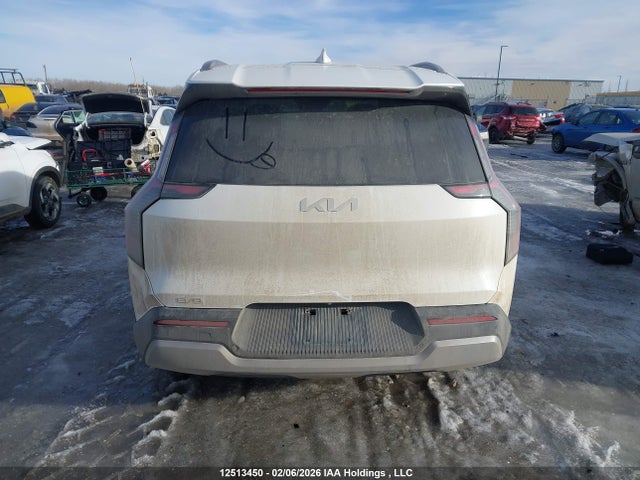 KNDAFFS56S6058919 KIA Ev9 Land
